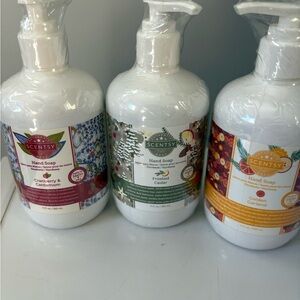 Scentsy White Hand Soap Trio Bottle - White
